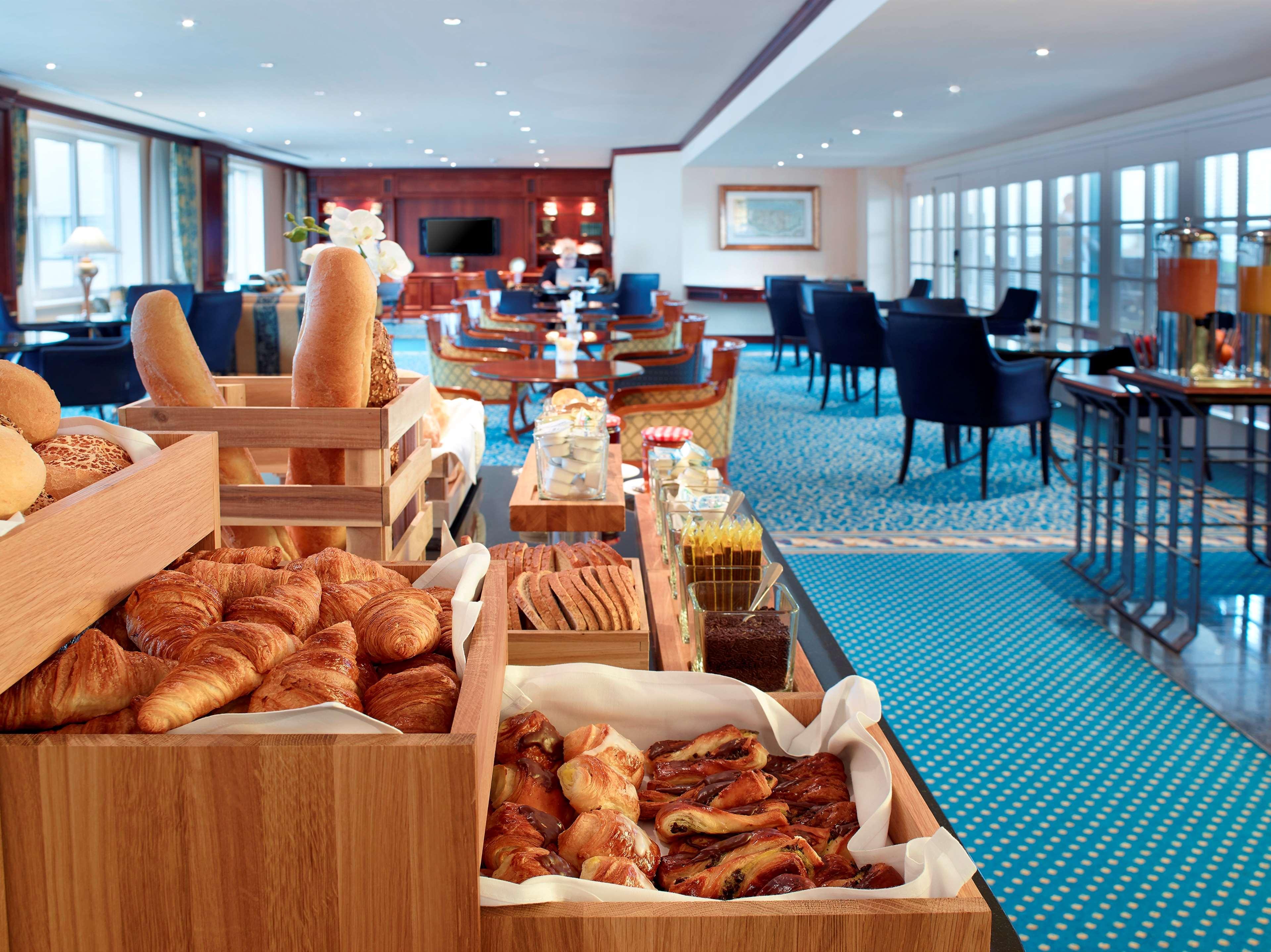 Hilton Antwerp Old Town Otel Dış mekan fotoğraf
