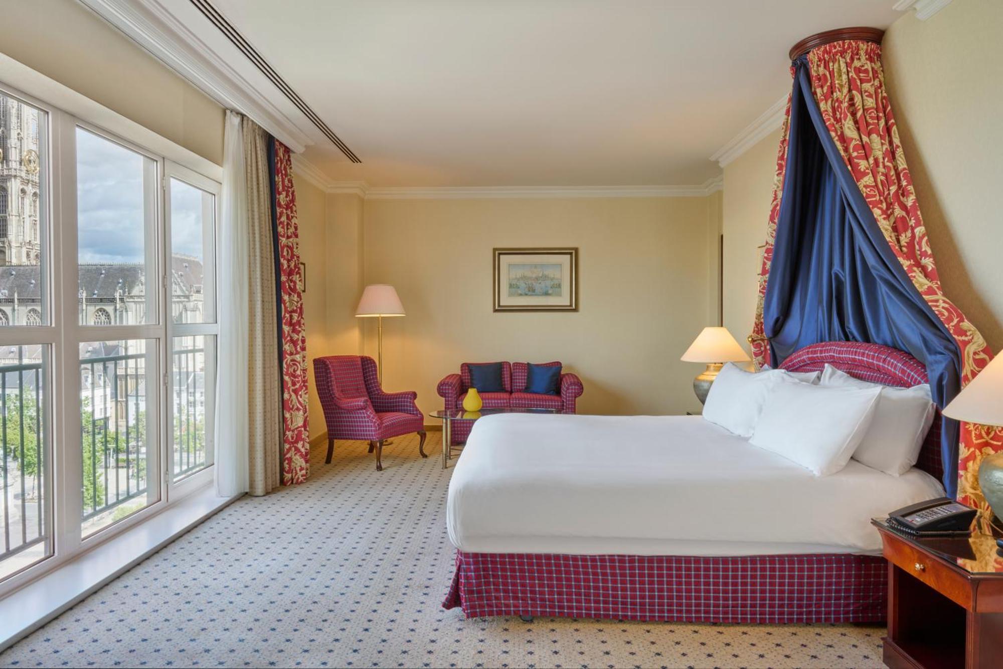 Hilton Antwerp Old Town Otel Dış mekan fotoğraf