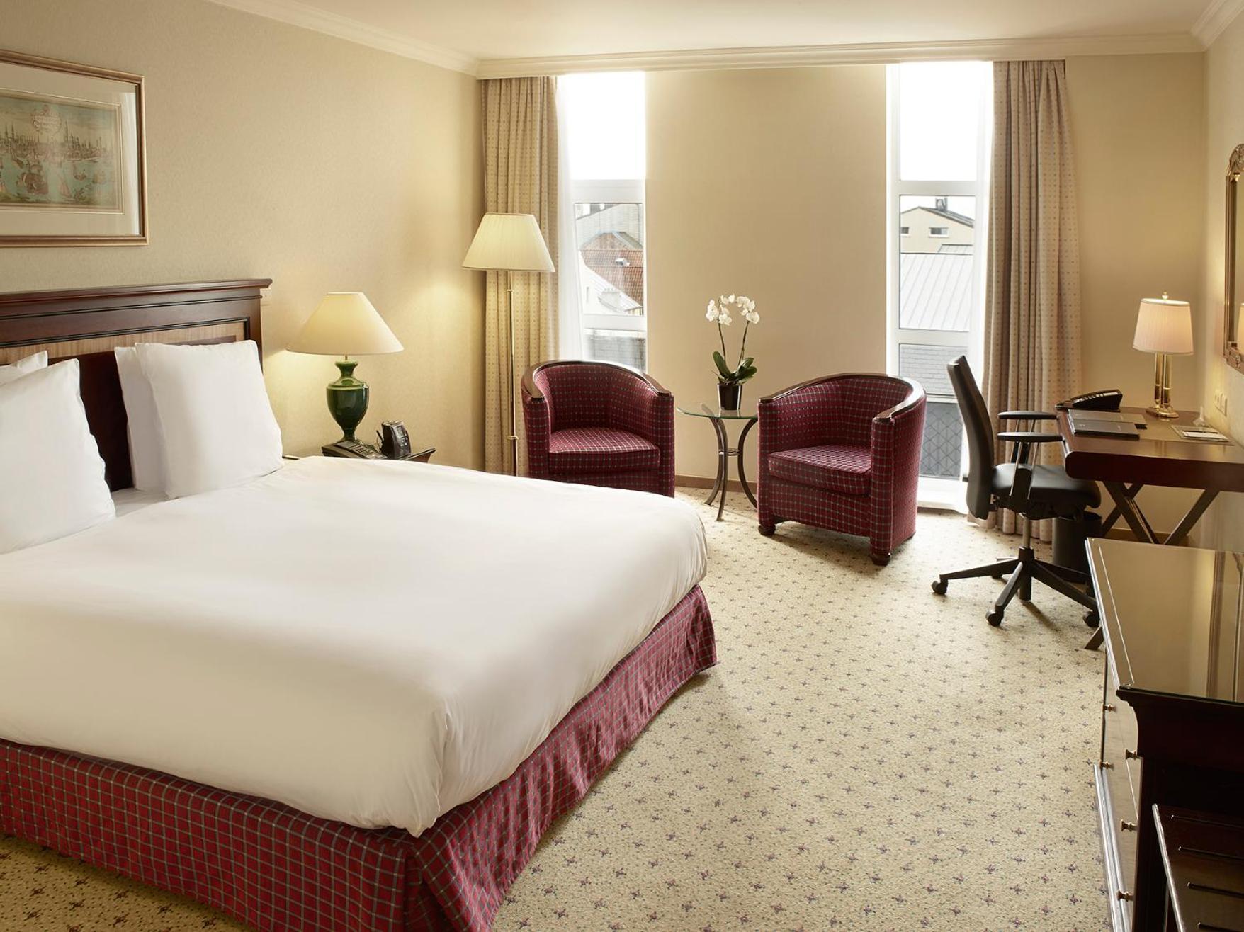 Hilton Antwerp Old Town Otel Dış mekan fotoğraf