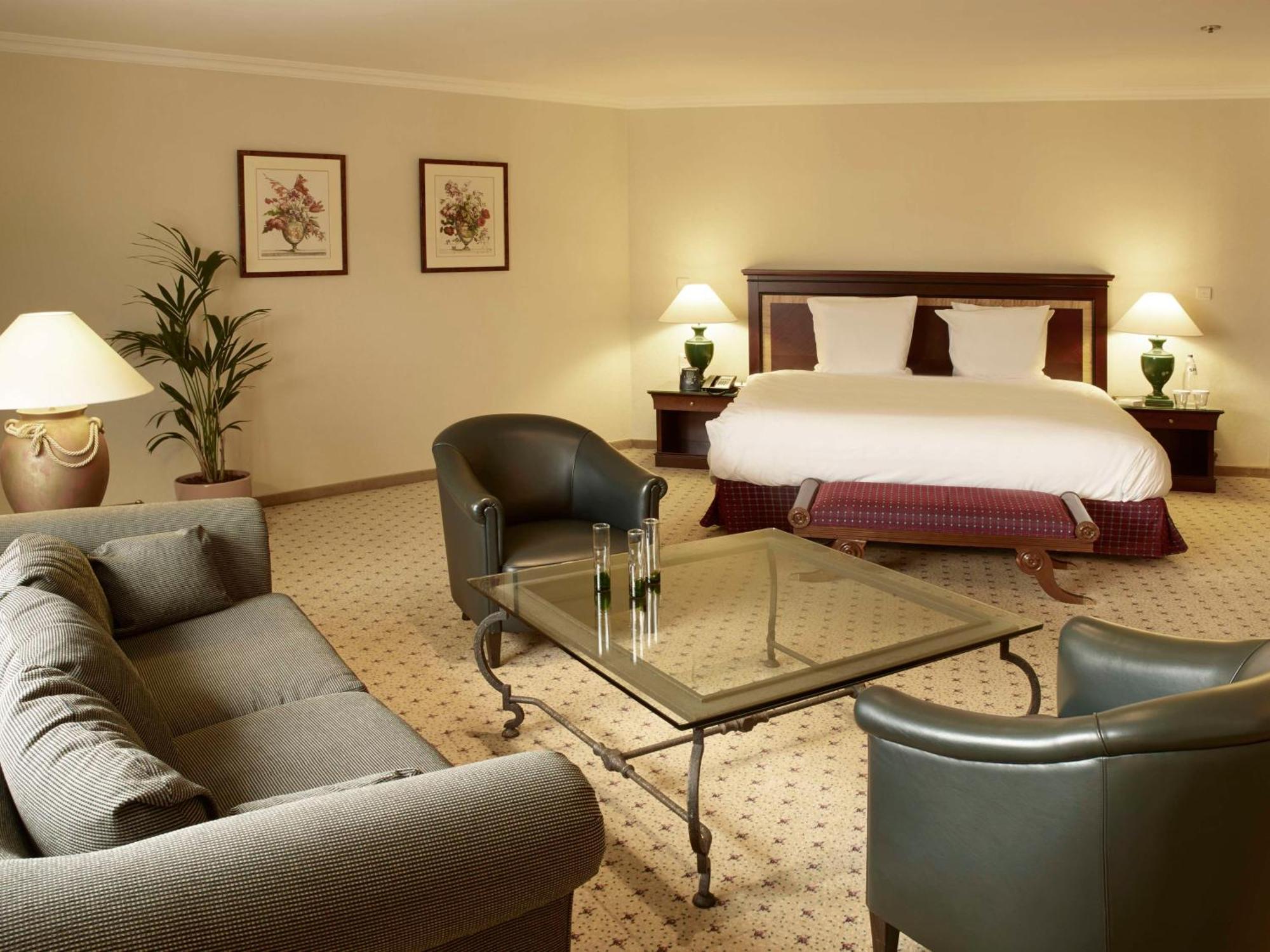 Hilton Antwerp Old Town Otel Dış mekan fotoğraf